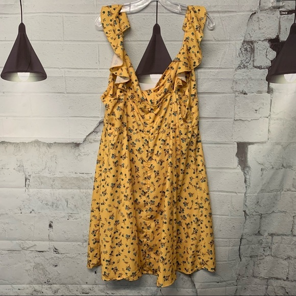 Women's Ruffle Trim Knot Front Ditsy Floral Dress - Picture 2 of 7